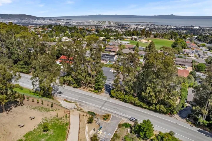 1680 Skyline Boulevard, Burlingame, California 94010