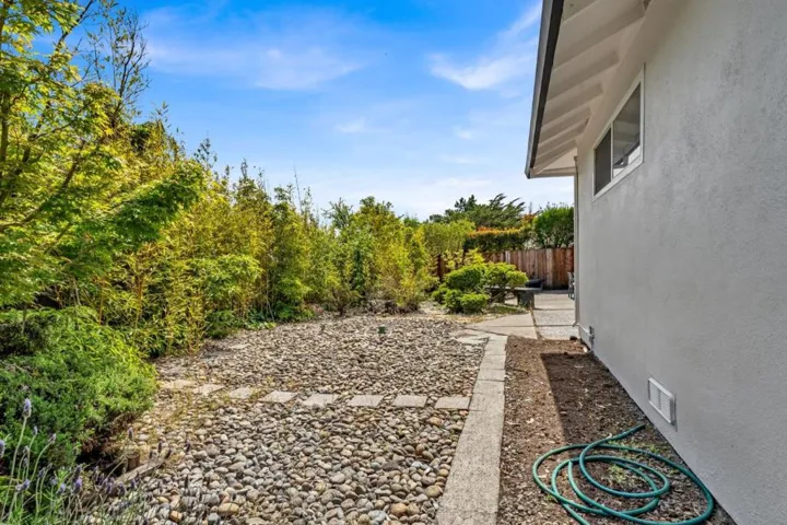 1680 Skyline Boulevard, Burlingame, California 94010