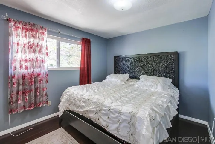 13402 Carriage Rd, Poway, California 92064