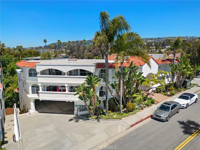 206 Avenida Montalvo 2, San Clemente, California 92672