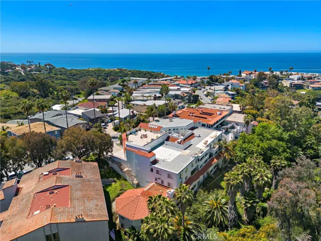 206 Avenida Montalvo 2, San Clemente, California 92672