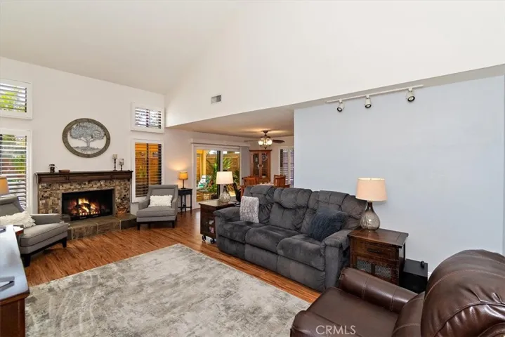 1954 Driftstone Drive, Glendora, California 91740