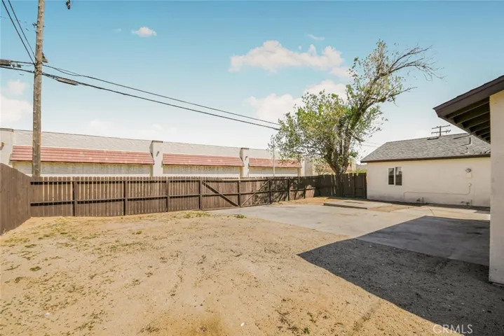 275 E Avenue P4, Palmdale, California 93550