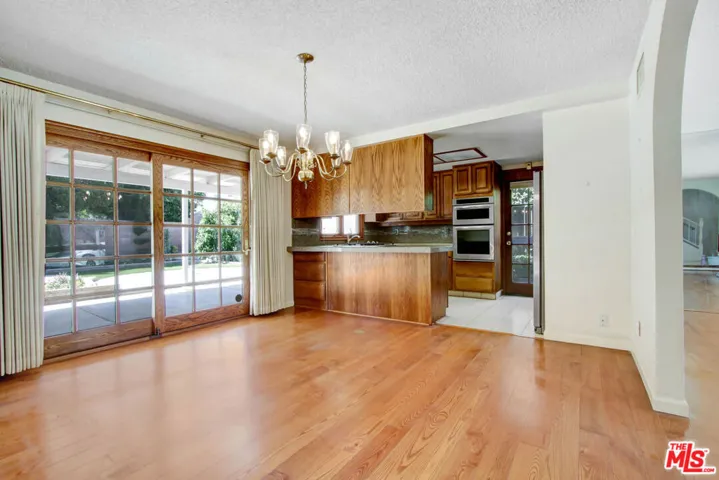 11111 Vanalden Avenue, Porter Ranch, California 91326