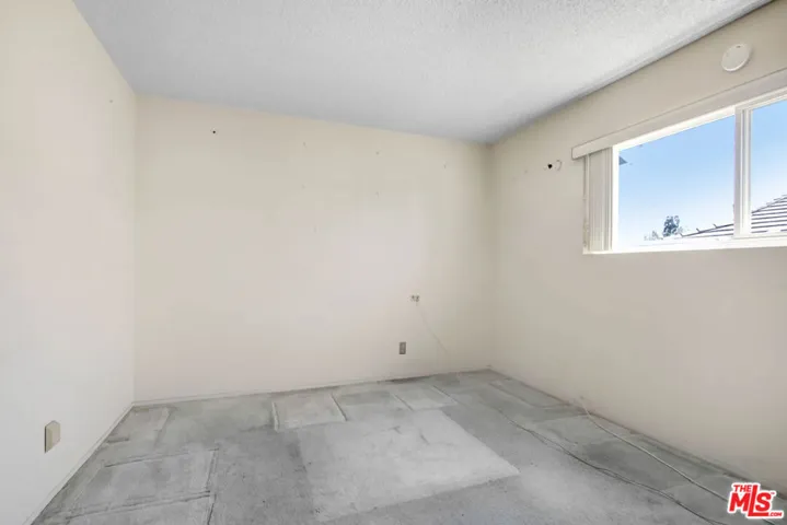 11111 Vanalden Avenue, Porter Ranch, California 91326