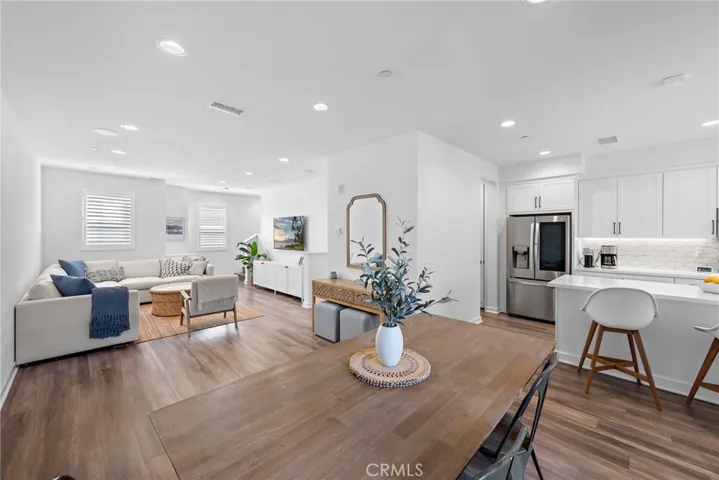 79 Hideaway Loop, Mission Viejo, California 92692