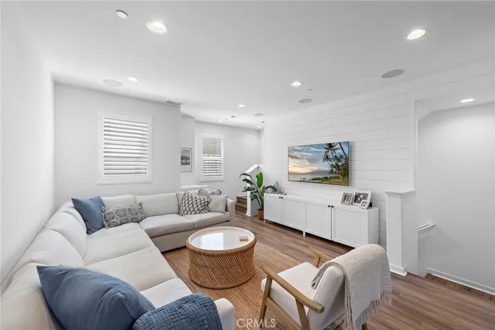 79 Hideaway Loop, Mission Viejo, California 92692