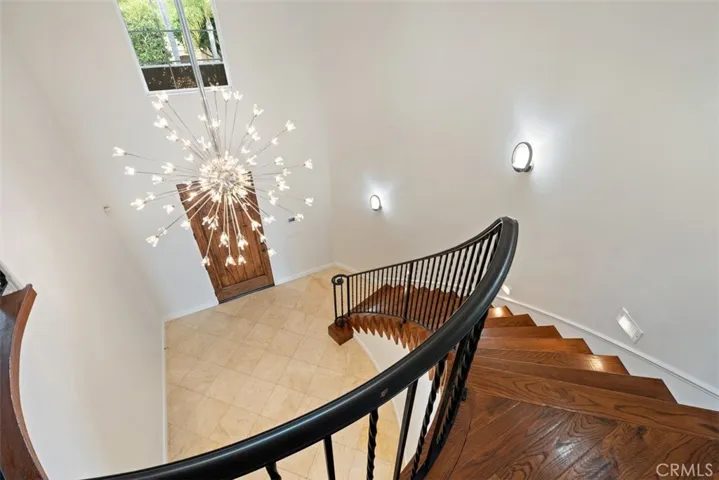 21 Vista Sole Street, Dana Point, California 92629
