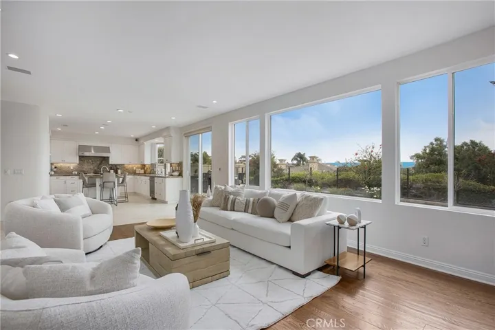 21 Vista Sole Street, Dana Point, California 92629