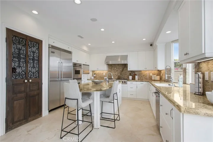 21 Vista Sole Street, Dana Point, California 92629