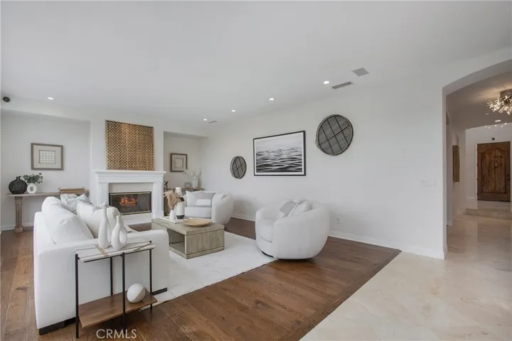 21 Vista Sole Street, Dana Point, California 92629