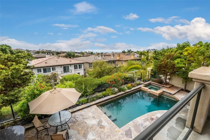 21 Vista Sole Street, Dana Point, California 92629