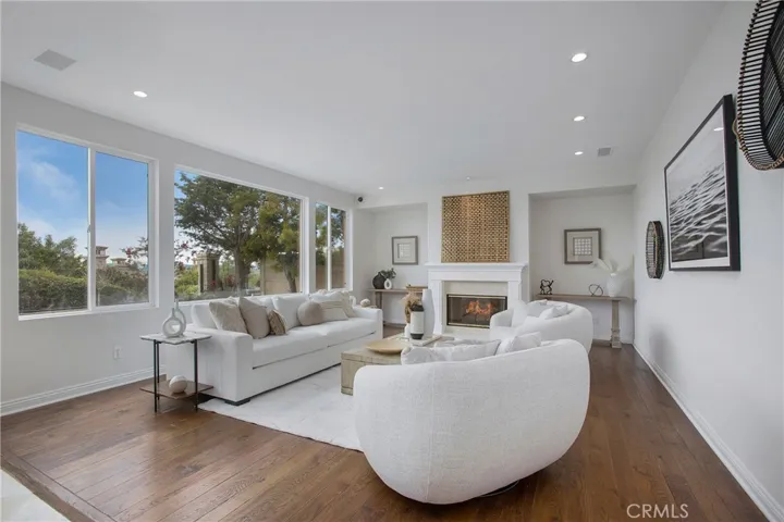 21 Vista Sole Street, Dana Point, California 92629
