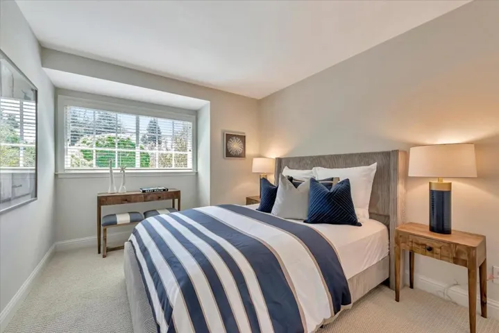 201 Kingsford Lane, Redwood City, California 94061