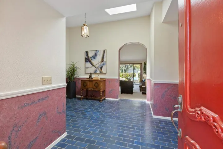 17 Pinehurst Lane, Half Moon Bay, California 94019