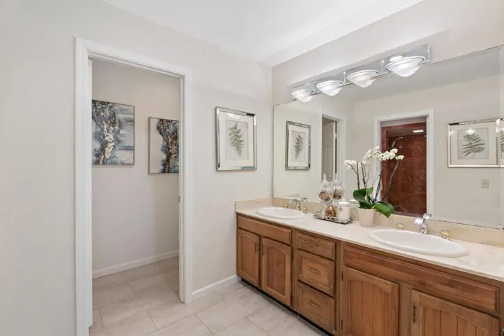17 Pinehurst Lane, Half Moon Bay, California 94019