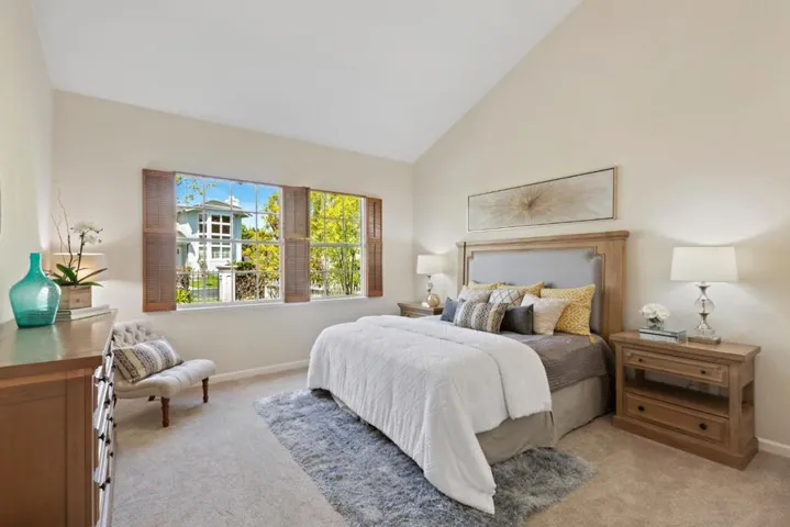 17 Pinehurst Lane, Half Moon Bay, California 94019