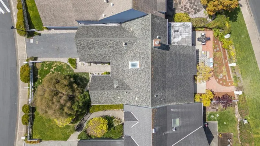 17 Pinehurst Lane, Half Moon Bay, California 94019