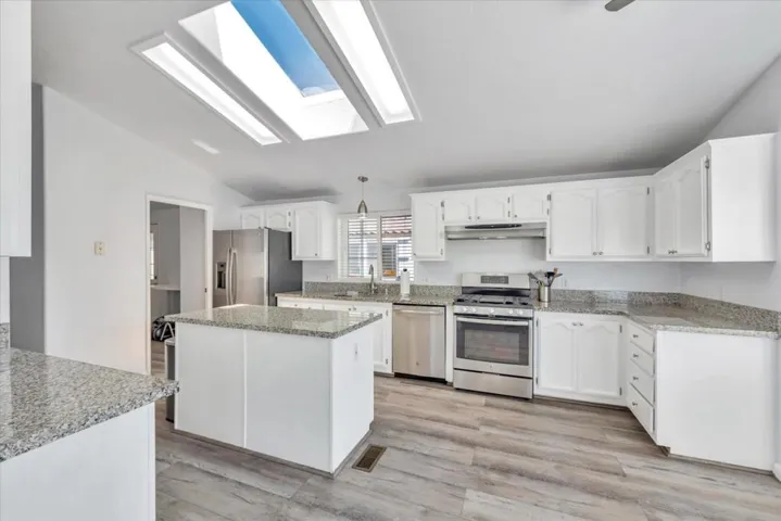 1085 Tasman Drive, Sunnyvale, California 94089