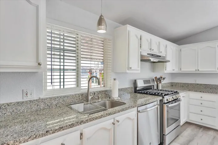 1085 Tasman Drive, Sunnyvale, California 94089