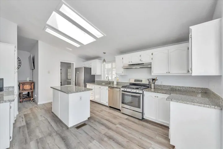1085 Tasman Drive, Sunnyvale, California 94089