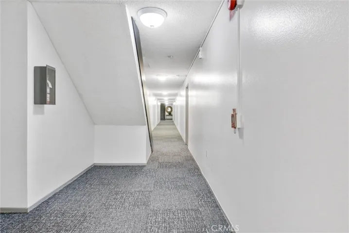 2468 Mohawk Street 105, Pasadena, California 91107