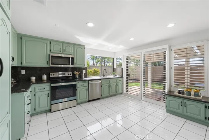12526 Inglenook Lane, Cerritos, California 90703