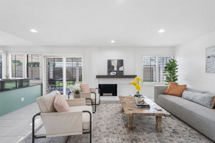 12526 Inglenook Lane, Cerritos, California 90703