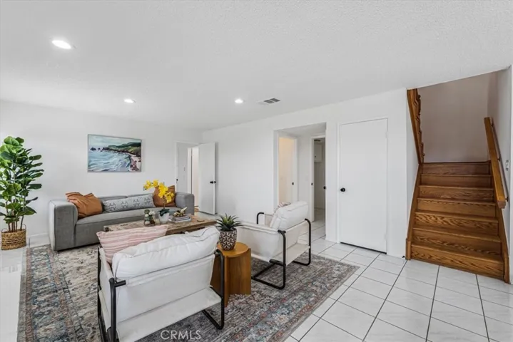 12526 Inglenook Lane, Cerritos, California 90703