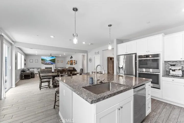 26427 Towhee Lane, Corona, California 92883
