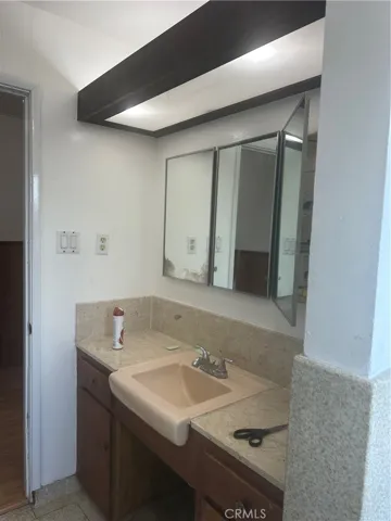 423 E Esther Street, Long Beach, California 90813