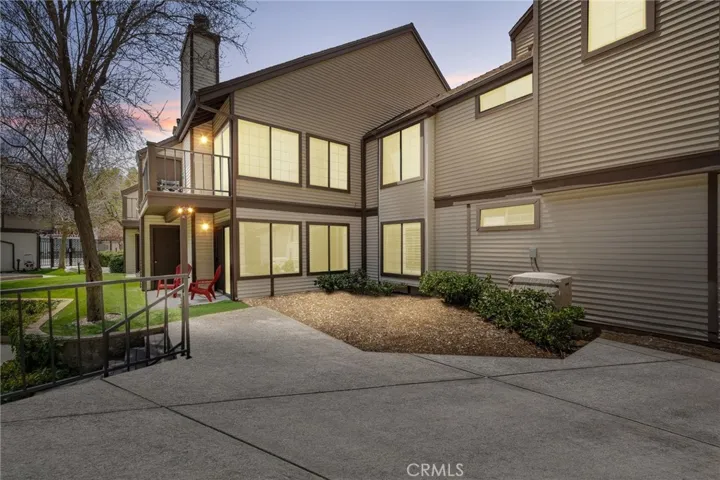108 Village Bay 1, Lake Arrowhead, California 92352
