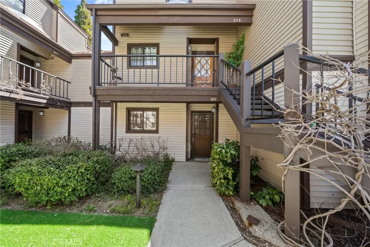 108 Village Bay 1, Lake Arrowhead, California 92352