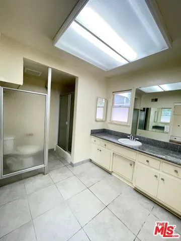 7907 Sausalito Avenue, West Hills, California 91304