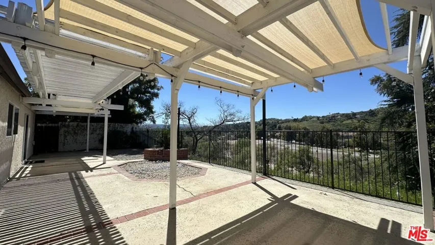 24312 Highlander Road, West Hills, California 91307