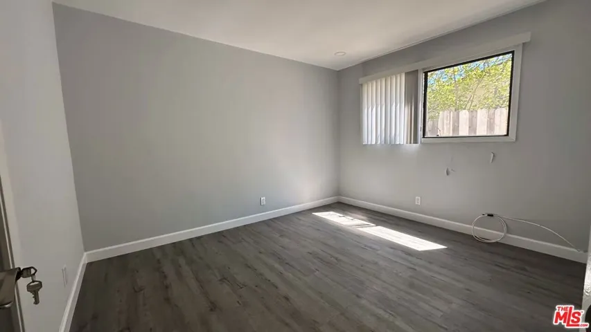24312 Highlander Road, West Hills, California 91307