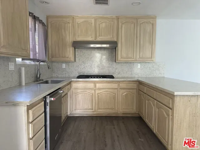 24312 Highlander Road, West Hills, California 91307