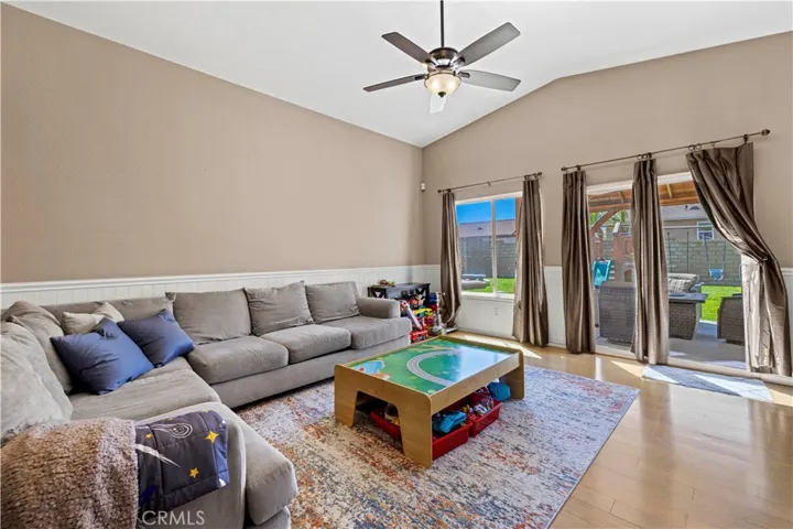 29623 Picford Place, Castaic, California 91384