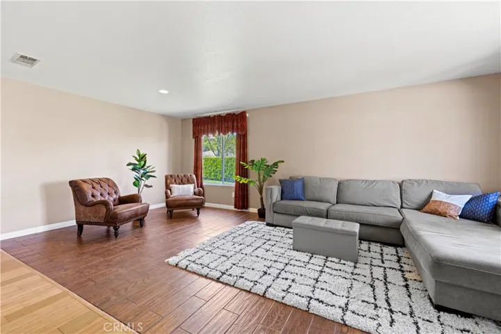 29623 Picford Place, Castaic, California 91384
