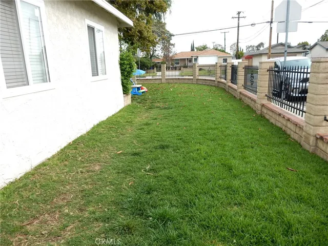 Side yard area.