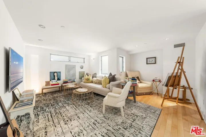 852 10th Street 4, Santa Monica, California 90403
