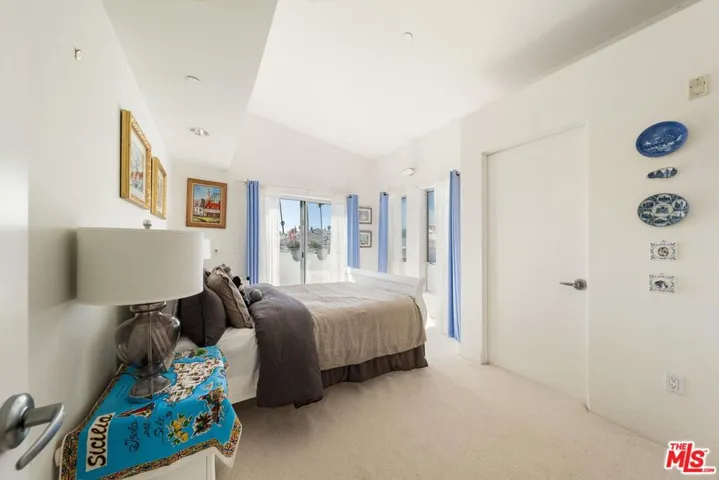 852 10th Street 4, Santa Monica, California 90403
