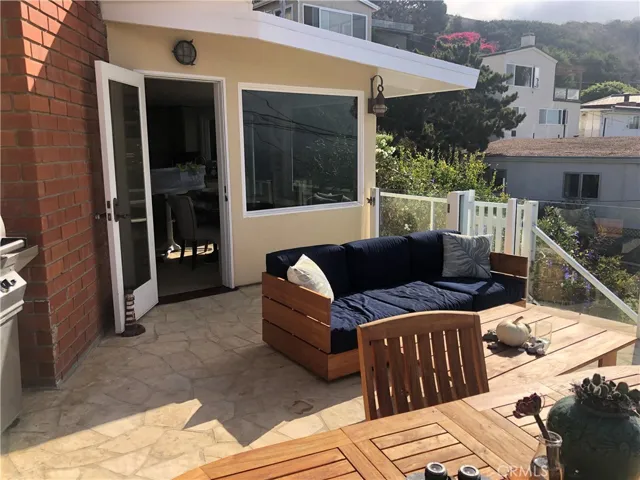 108 Spindrift Drive, Rancho Palos Verdes, California 90275