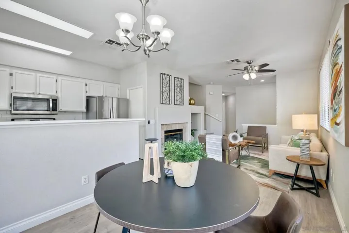 11813 Spruce Run Drive B, San Diego, California 92131