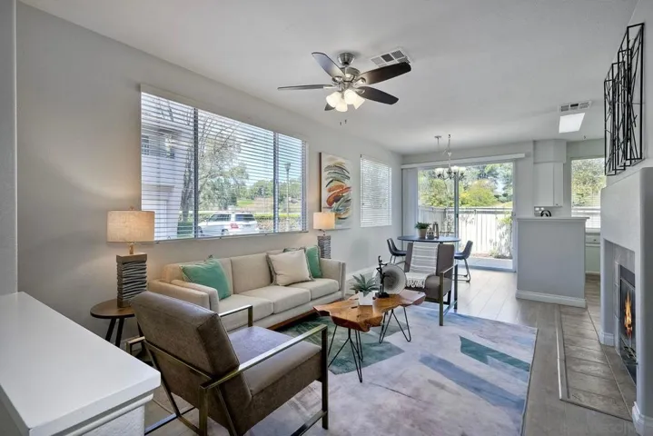 11813 Spruce Run Drive B, San Diego, California 92131