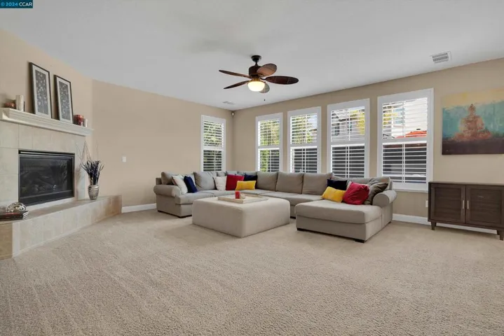 1013 Hollyhock Dr, Oakley, California 94561