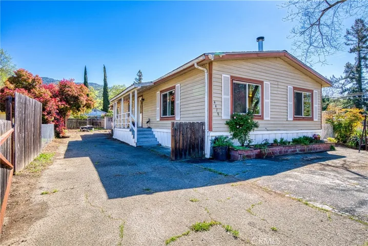 4418 Bush Street, Lucerne, California 95458