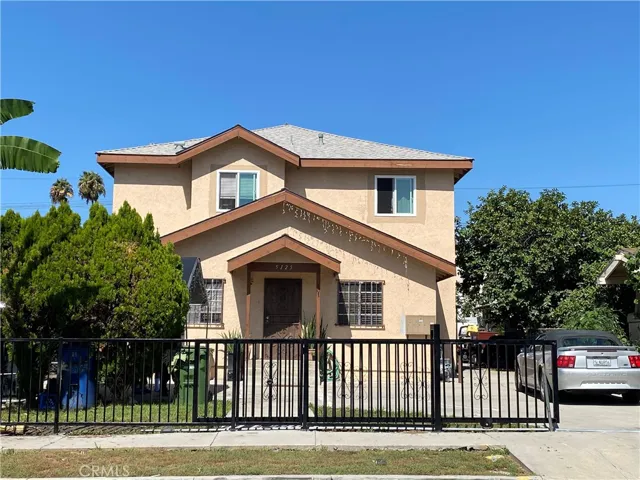 5125 Oakland Street, El Sereno, California 90032
