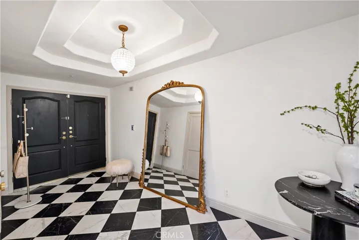 575 S Barrington Avenue 109, Los Angeles, California 90049