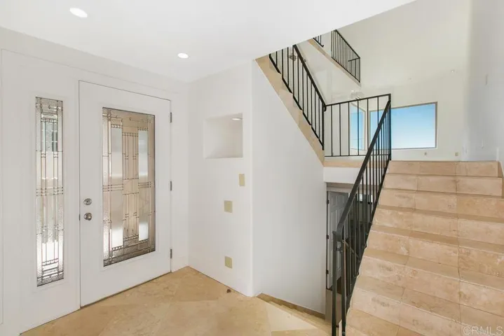 2142 Cambridge Avenue, Cardiff By The Sea, California 92007